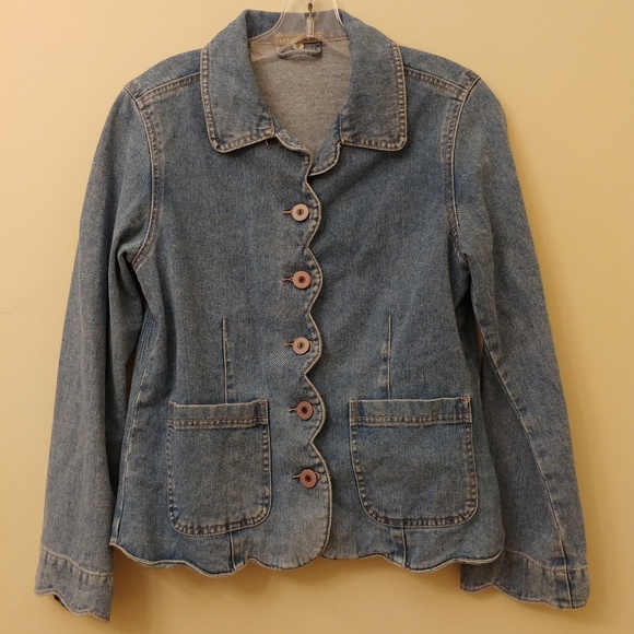 Anthropologie Jackets & Blazers - Anthro Isabella Bird scalloped detail denim jacket